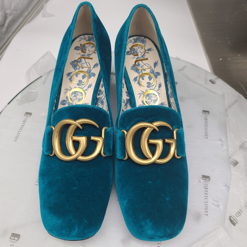 Gucci Mamont Velvet pump with Double G